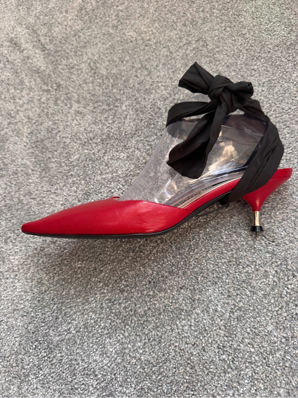 Archive Prada Milano Red Leather Ribbon Wrap Kitten Heels | Size 38 | Dust Bags - Picture 4 of 16